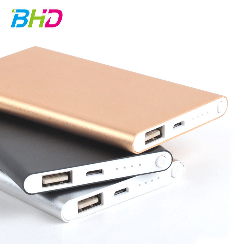 2018 China Alibaba hot sale China portable power 2600mah mini power bank 4000mah